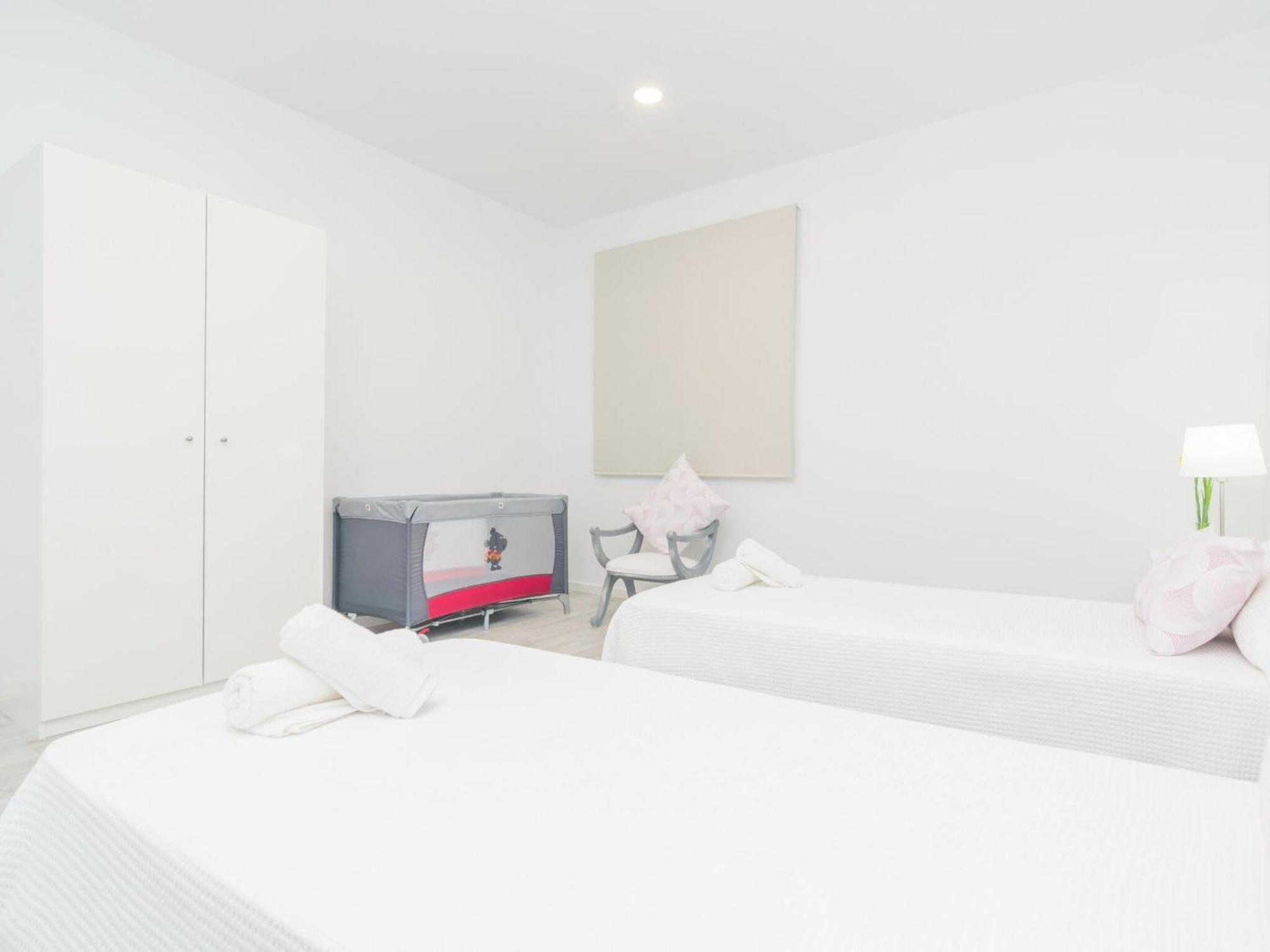 Serra - With Private Pool In *