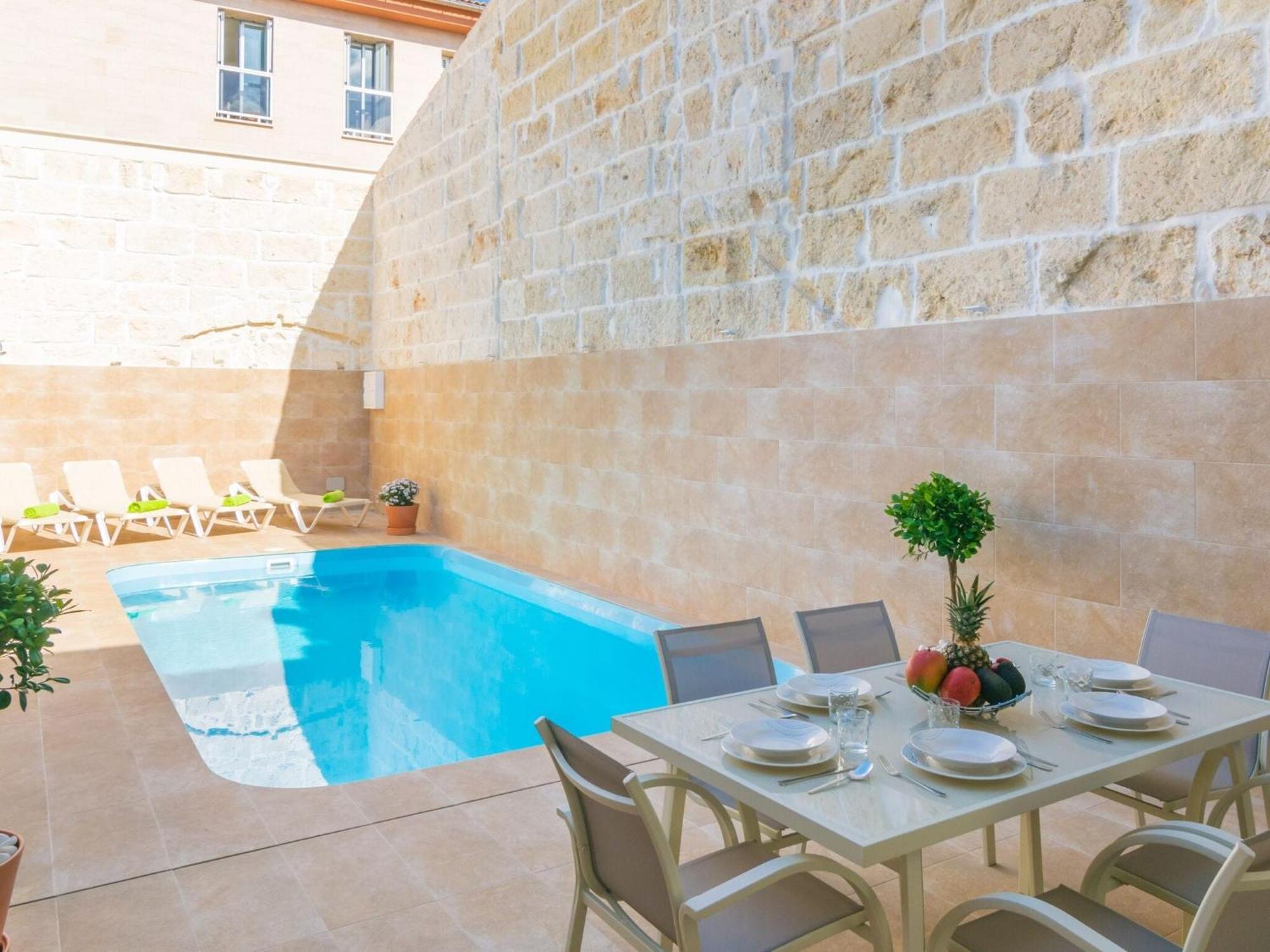 Villa Serra - With Private Pool In