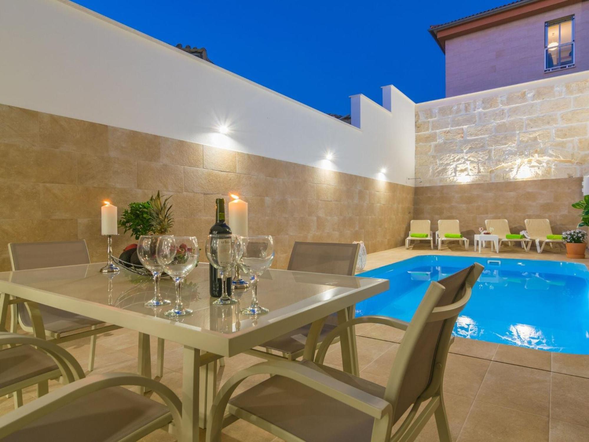 Villa Serra - With Private Pool In *